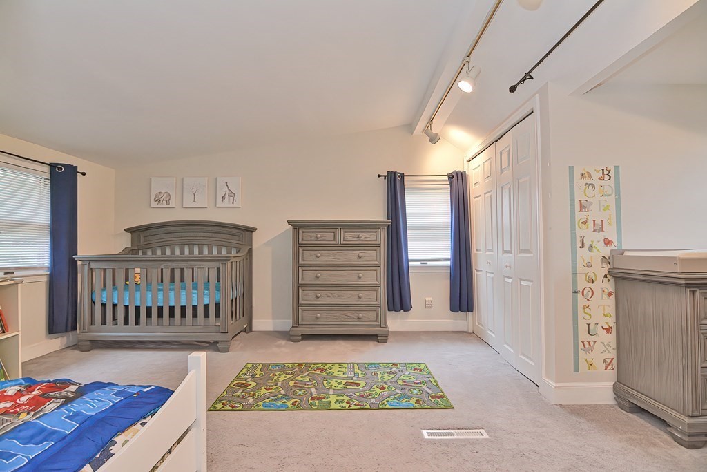 4 President Road Boston, MA 02132 - Photo 23 of 31 Gallery Image 23