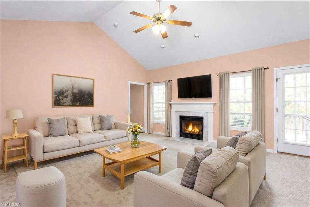 213 Drake Lane Mebane, NC 27302 - Photo 14 of 39