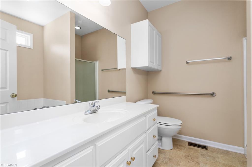 213 Drake Lane Mebane, NC 27302 - Photo 22 of 39