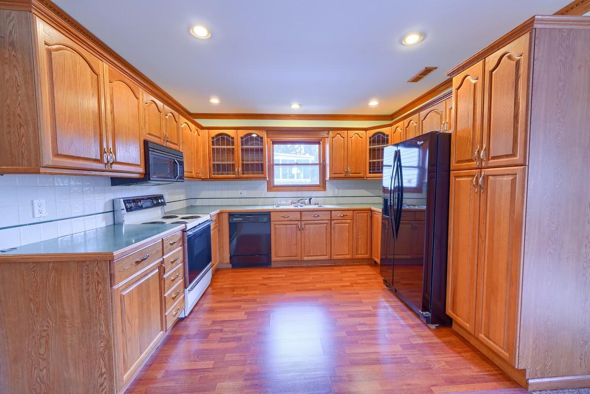 6225 Faircrest Road Columbus, OH 43229 - Photo 24 of 37 Gallery Image 24