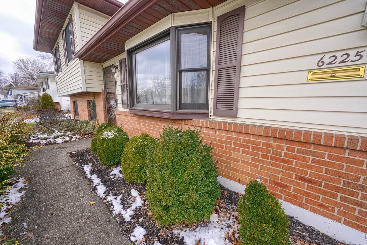 6225 Faircrest Road Columbus, OH 43229 - Photo 33 of 37 Gallery Image 33