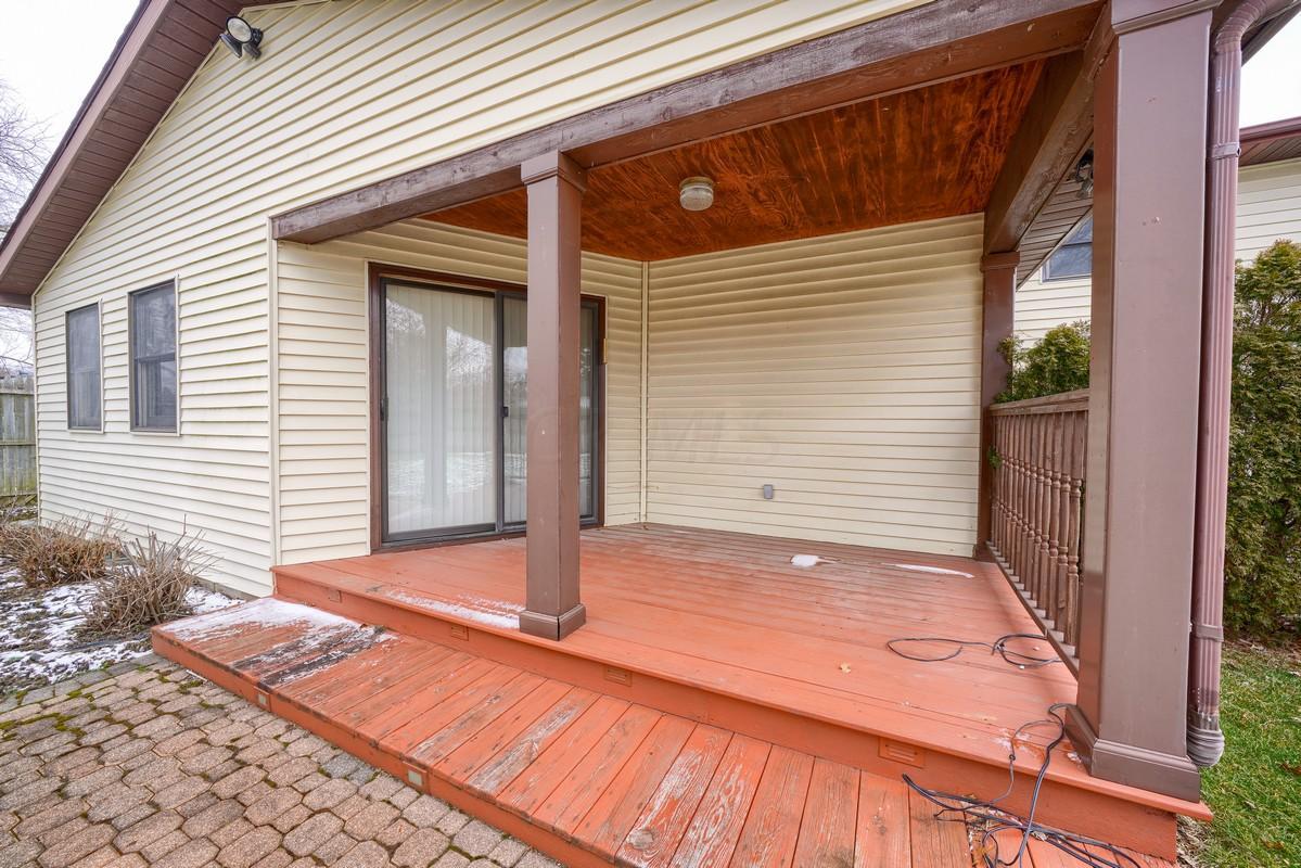 6225 Faircrest Road Columbus, OH 43229 - Photo 9 of 37 Gallery Image 9