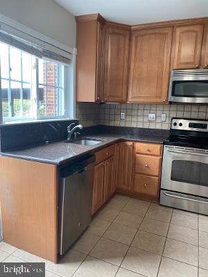 1855 Loch Shiel Road Baltimore, MD 21286 - Photo 3 of 23