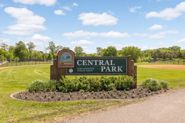 $364,900 | 523 Lovell Avenue West, Roseville, MN 55113