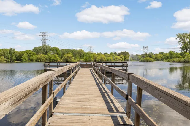 $364,900 | 523 Lovell Avenue West, Roseville, MN 55113