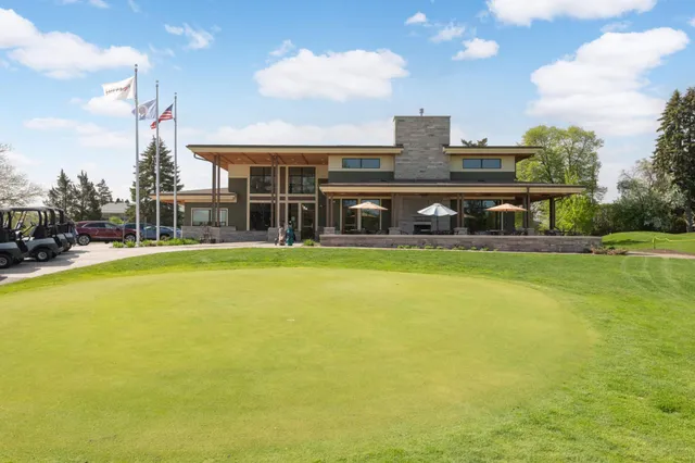 $364,900 | 523 Lovell Avenue West, Roseville, MN 55113