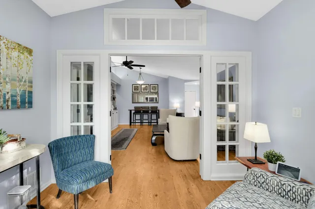 $364,900 | 523 Lovell Avenue West, Roseville, MN 55113