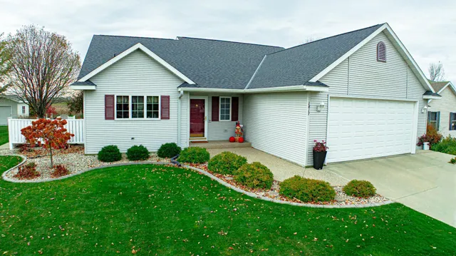 $335,000 | 1817 23rd Avenue Southwest, Willmar, MN 56201