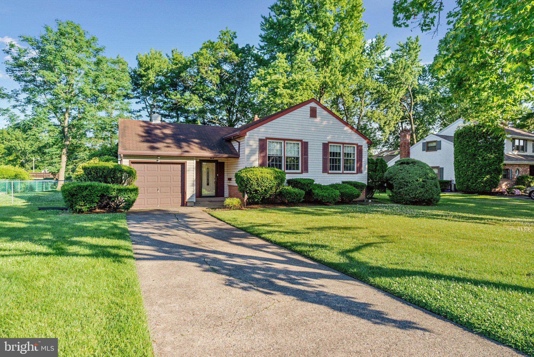 106 Acadia Drive, Cinnaminson, NJ 08077 Compass