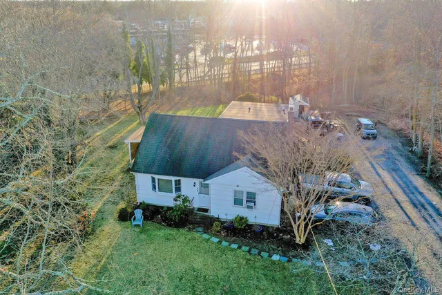 an aerial view of multiple house