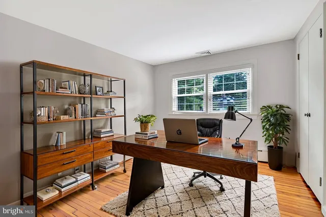 $825,000 | 513 Cherry Valley Road, Princeton, NJ 08540