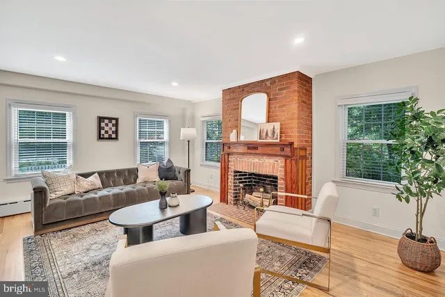 $825,000 | 513 Cherry Valley Road, Princeton, NJ 08540