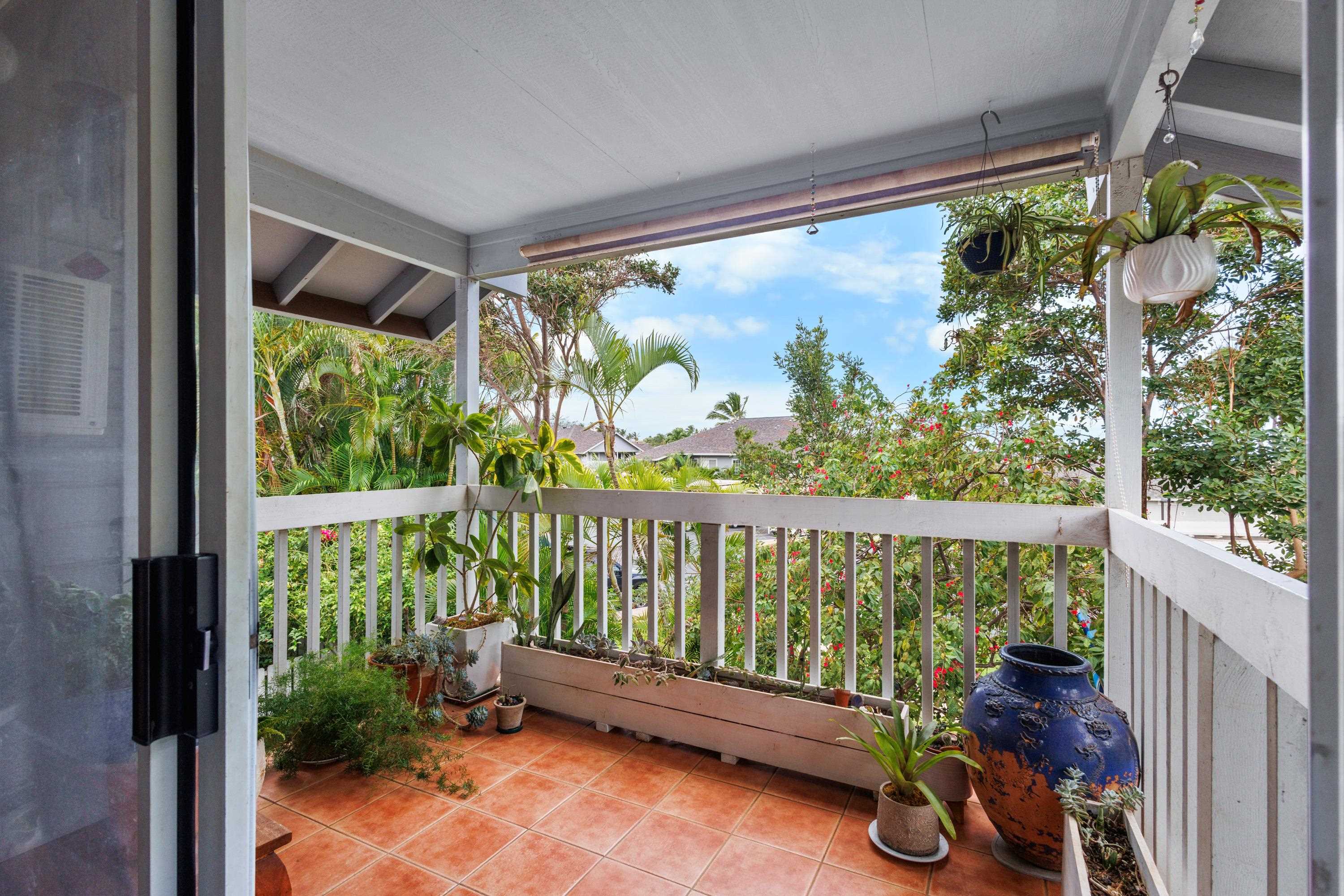 160 Keonekai Road, Unit 22201 Kihei, HI 96753 - Photo 14 of 37 a view of a porch with a furniture and garden view