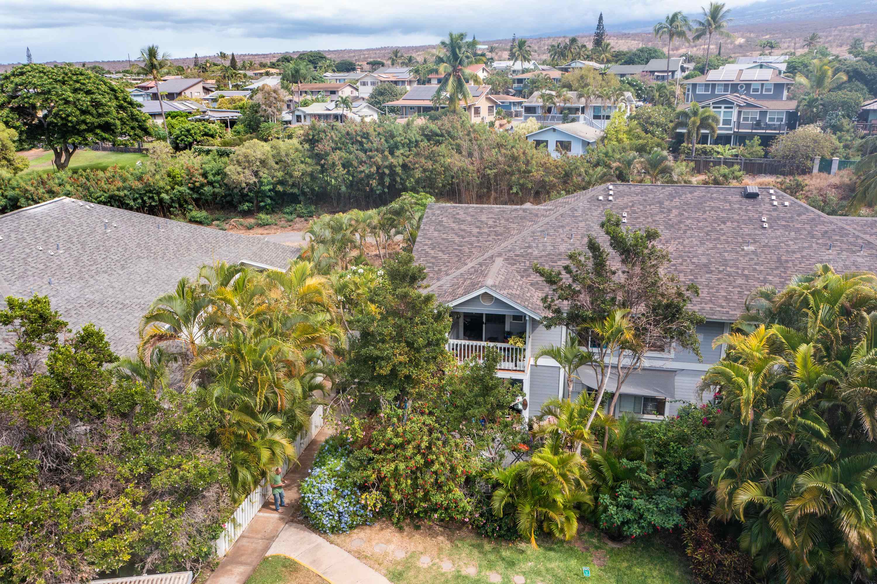 160 Keonekai Road, Unit 22201 Kihei, HI 96753 - Photo 34 of 37 an aerial view of multiple house