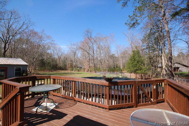 8076 Crab Thicket Road Gloucester, VA 23061 - Photo 17 of 20