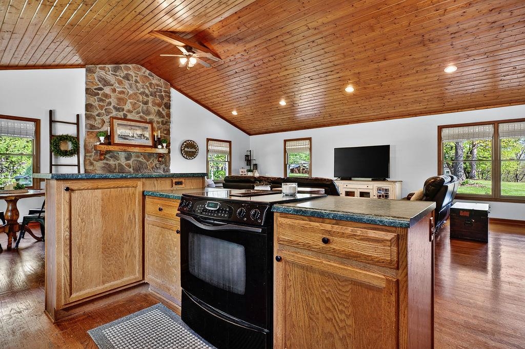 576 Vinegar Hill Road Churchville, VA 24421 - Photo 16 of 53