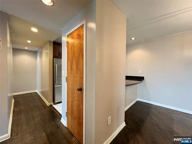 $499,900 | 364 Palisade Avenue, Unit 5B, Cliffside Park, NJ 07010