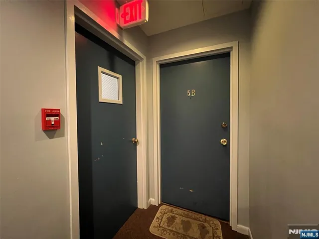 $499,900 | 364 Palisade Avenue, Unit 5B, Cliffside Park, NJ 07010