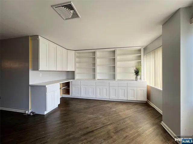 $499,900 | 364 Palisade Avenue, Unit 5B, Cliffside Park, NJ 07010