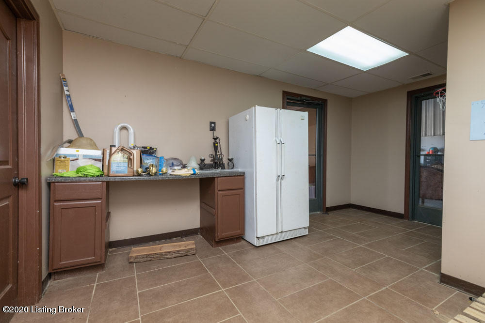 2546 West Blue Lick Road Shepherdsville, KY 40165 - Photo 88 of 116 BlueLick088