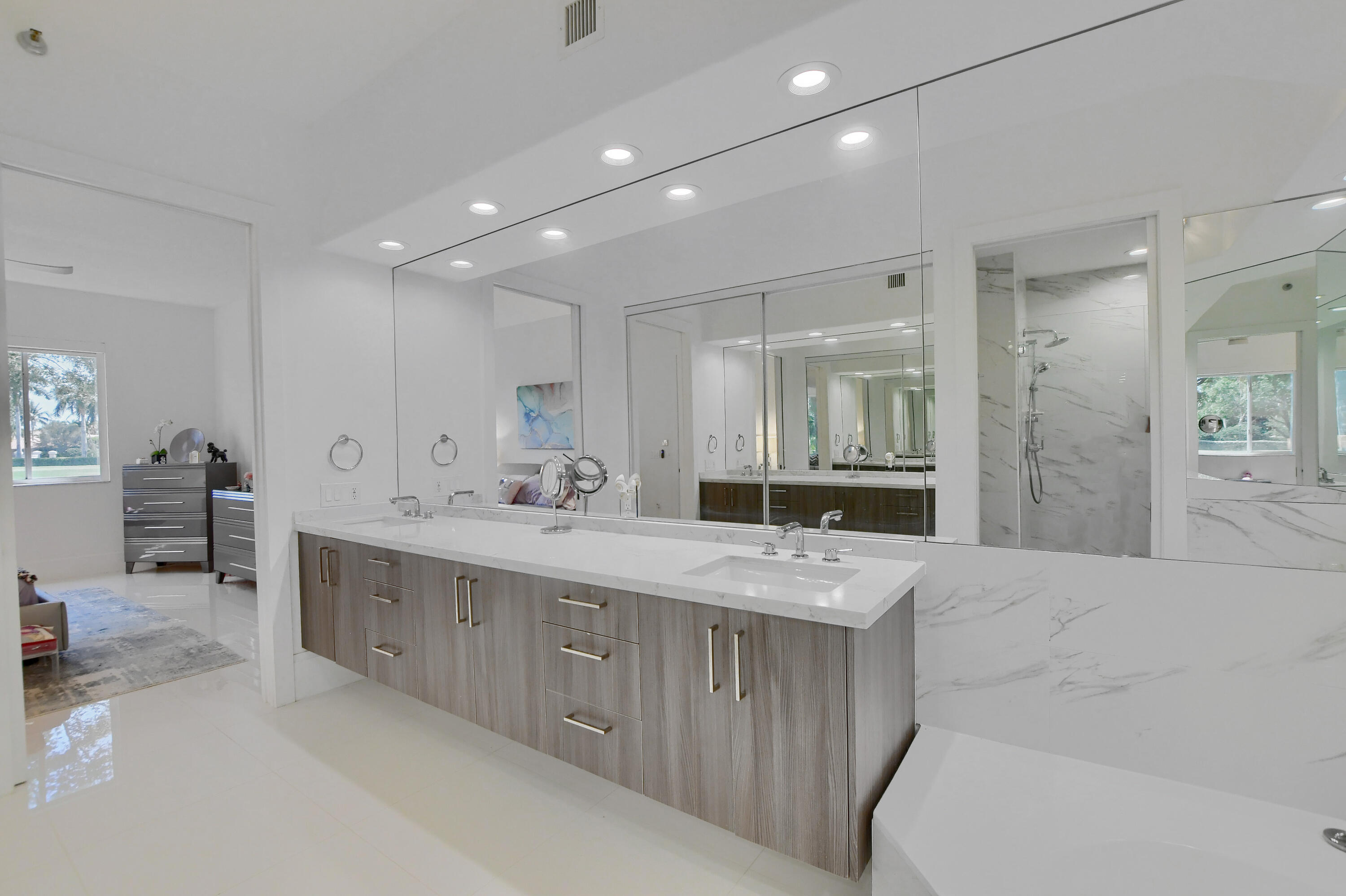 2548 Coco Plum Boulevard, Unit 704 Boca Raton, FL 33496 - Photo 27 of 39 PRIMARY BATHROOM