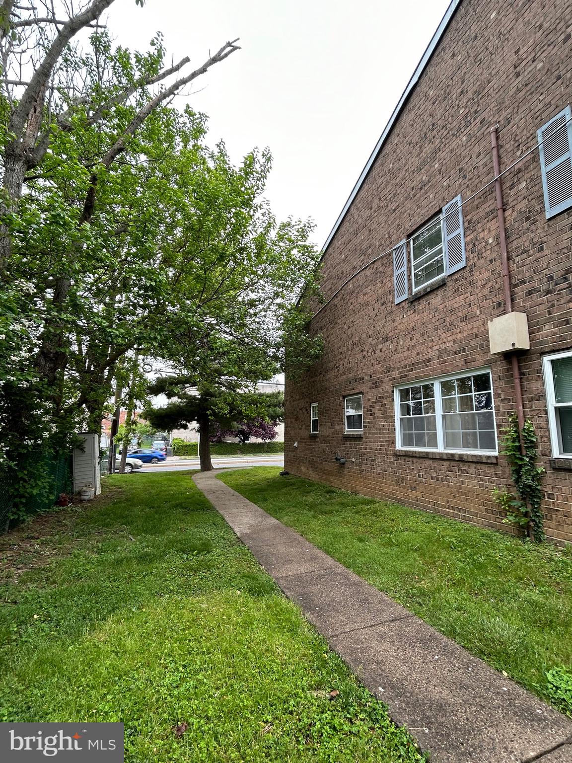 12135 Academy Road, Unit 25 Philadelphia, PA 19154 - Photo 4 of 20 Gallery Image 4