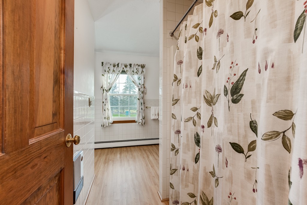 60 Kelly Road Northbridge, MA 01534 - Photo 16 of 30