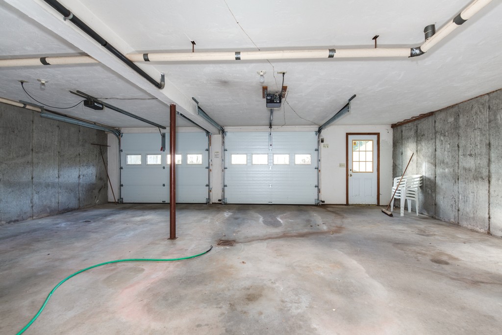 60 Kelly Road Northbridge, MA 01534 - Photo 23 of 30