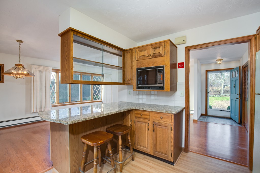 60 Kelly Road Northbridge, MA 01534 - Photo 7 of 30