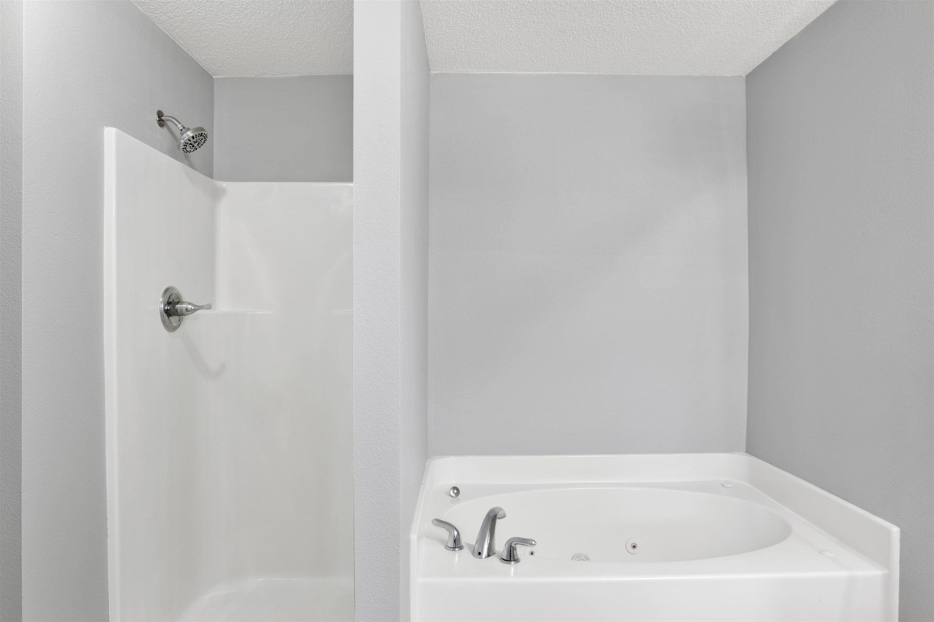 1043 Orlando Drive Foley, AL 36535 - Photo 22 of 25 Primary Bathroom
