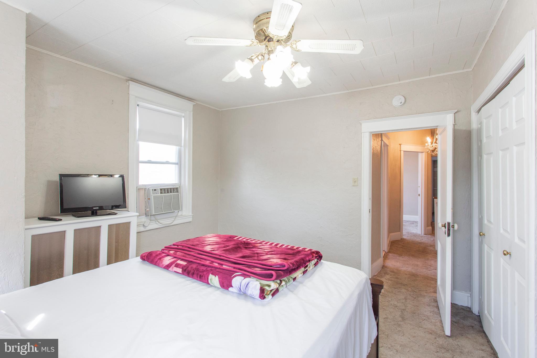 2219 Manor Road Upper Darby, PA 19082 - Photo 20 of 37 Primary Bedroom