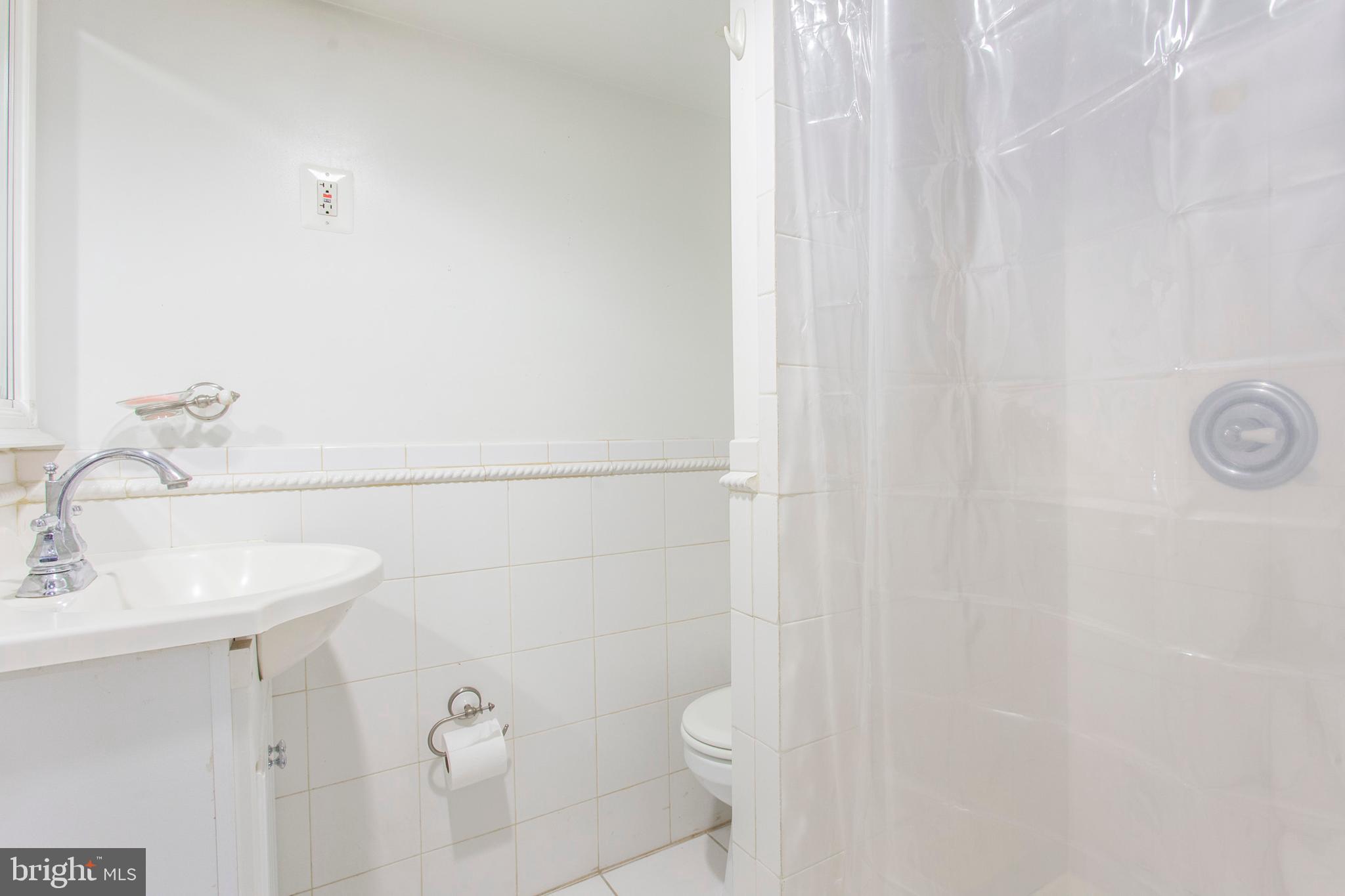 2219 Manor Road Upper Darby, PA 19082 - Photo 32 of 37 Bathroom