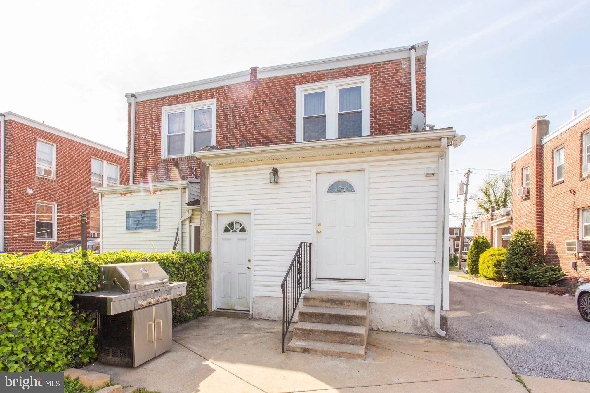 2219 Manor Road Upper Darby, PA 19082 - Photo 36 of 37 Exterior Back
