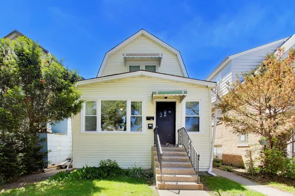 $329,000 | 5415 West Parker Avenue, Chicago, IL 60639