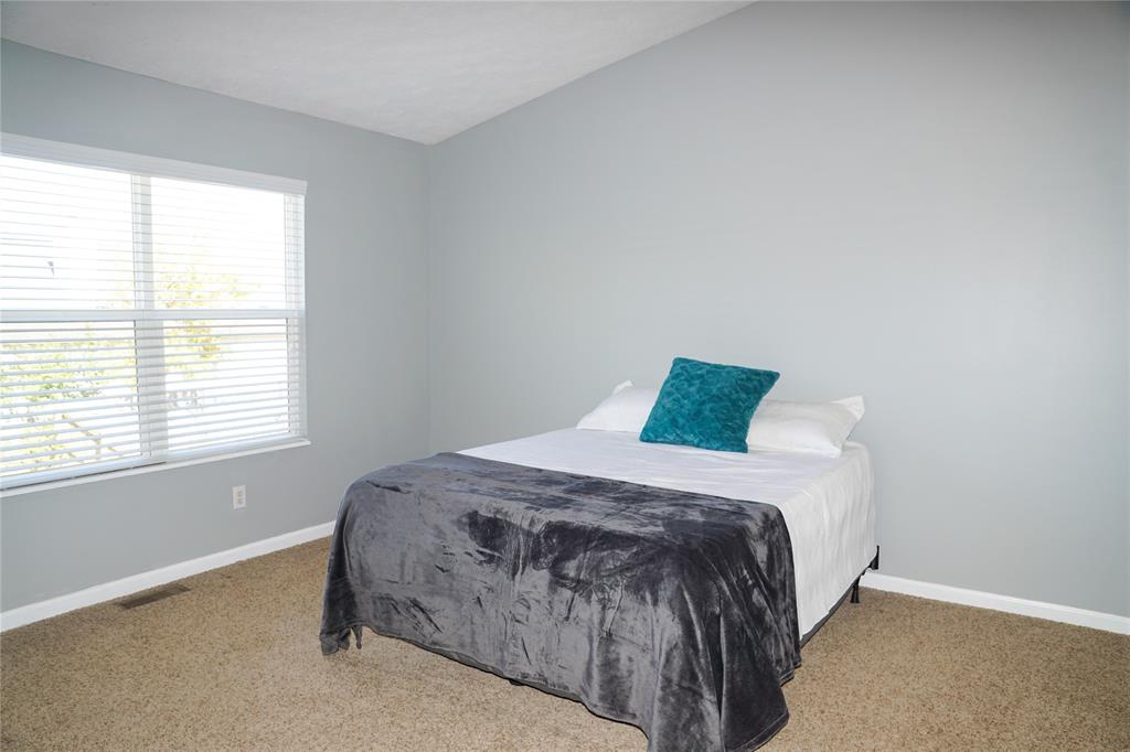 6520 Furnas Road Indianapolis, IN 46221 - Photo 25 of 32