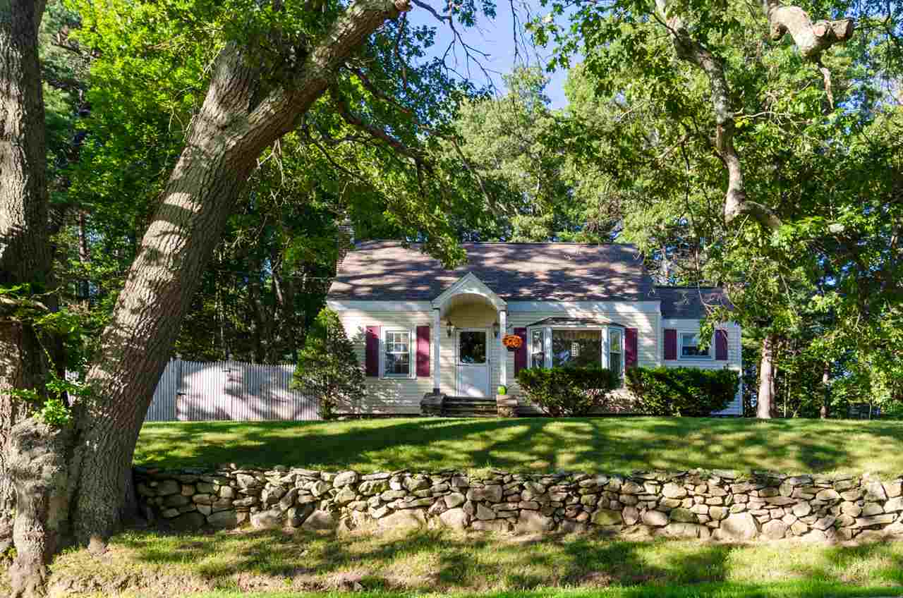 233 Old Gage Hill Road Pelham, NH 03076 - Photo 2 of 32 Gallery Image 2