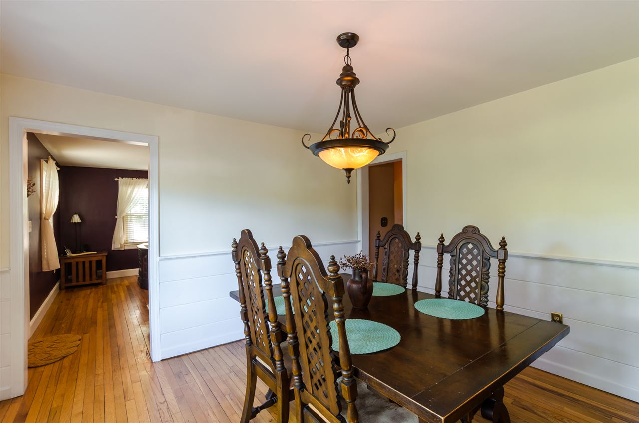 233 Old Gage Hill Road Pelham, NH 03076 - Photo 10 of 32 Gallery Image 10