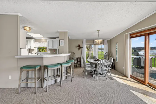 $689,400 | 16853 Lakeview Drive, Vandalia, MI 49095