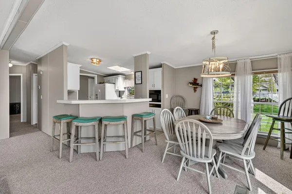 $689,400 | 16853 Lakeview Drive, Vandalia, MI 49095