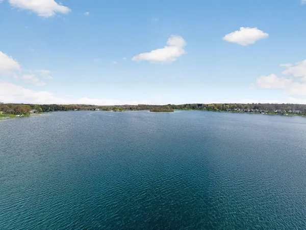 $689,400 | 16853 Lakeview Drive, Vandalia, MI 49095
