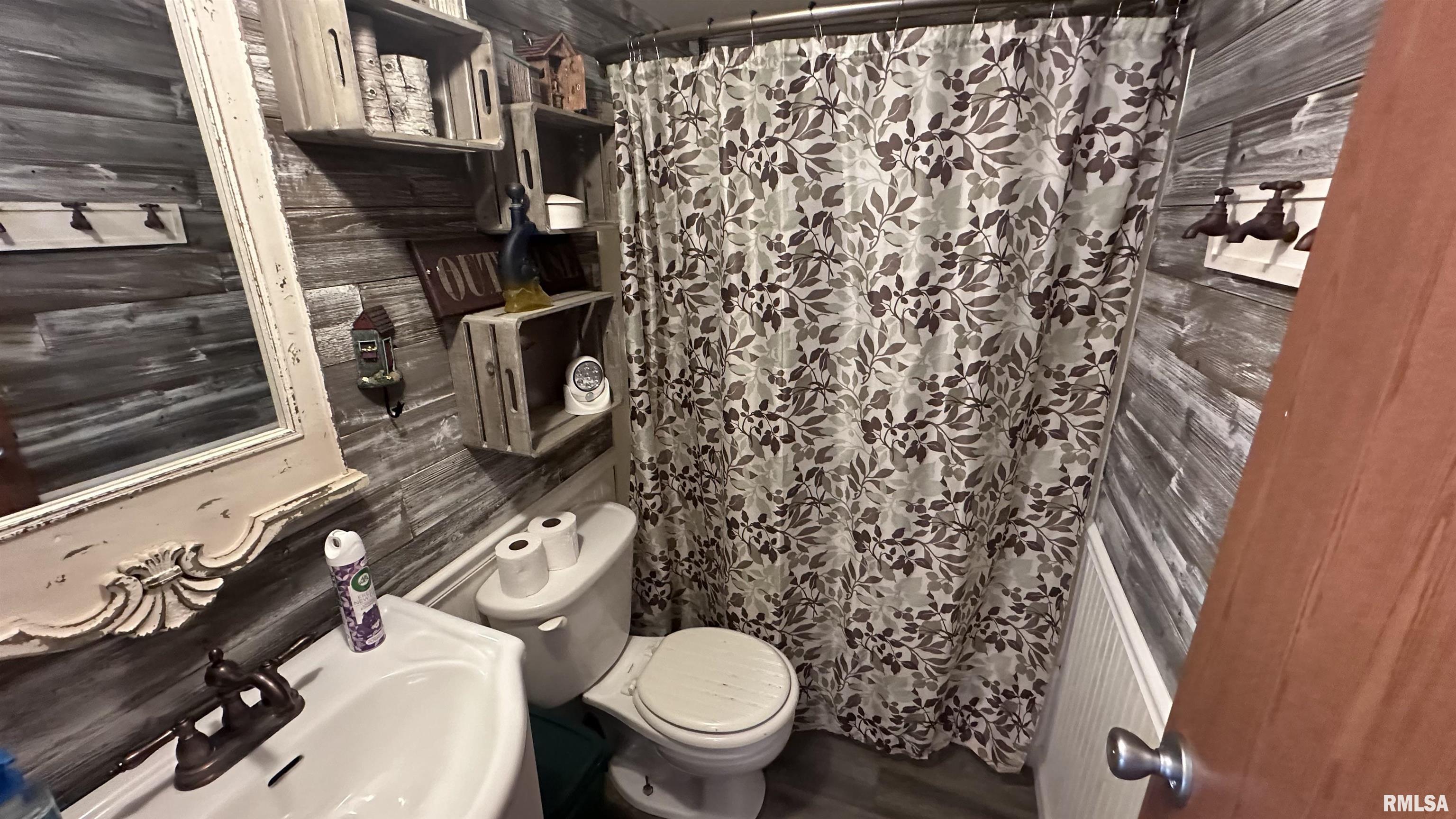 1032 Mohawk Trail Centralia, IL 62801 - Photo 15 of 25