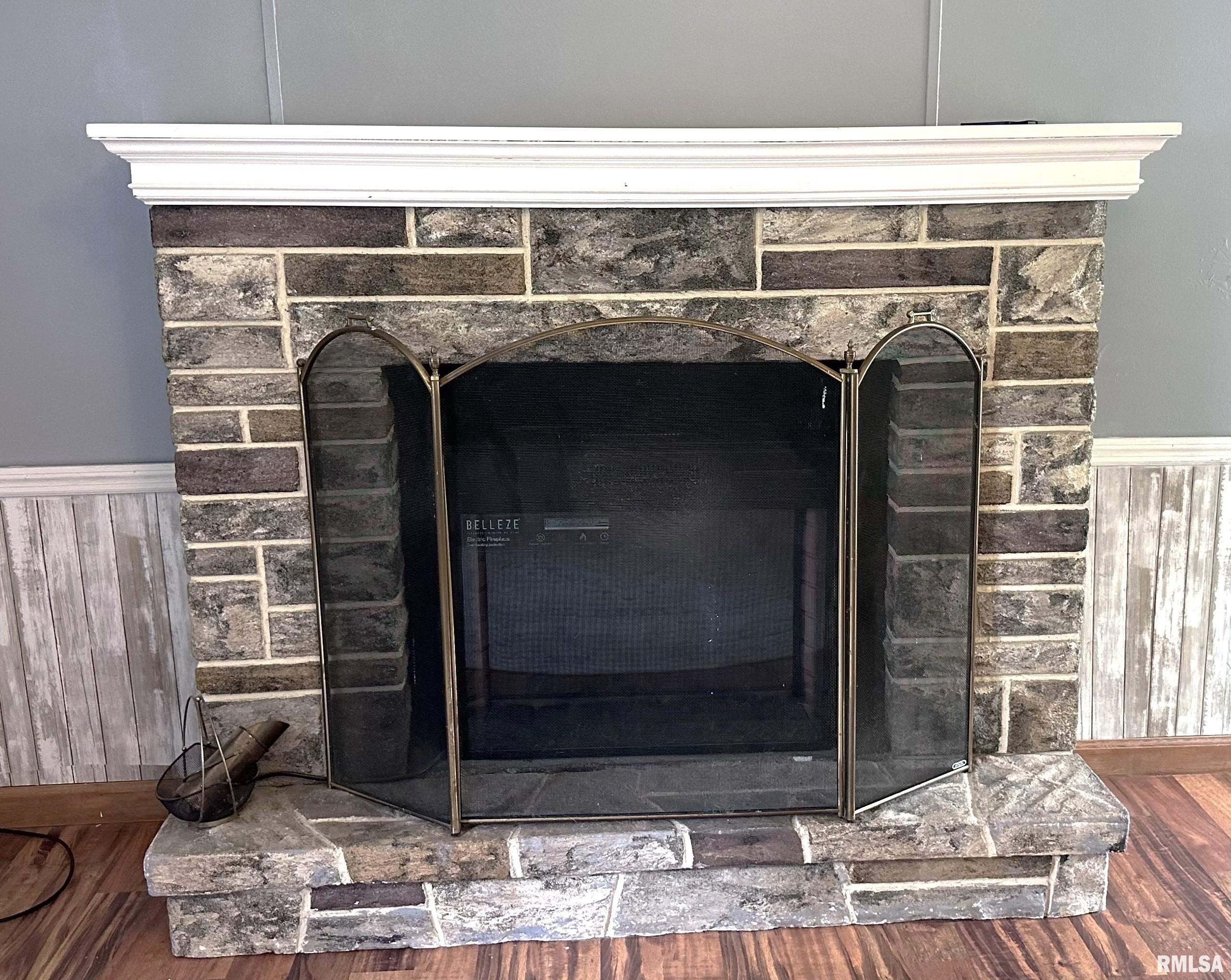 1032 Mohawk Trail Centralia, IL 62801 - Photo 5 of 25