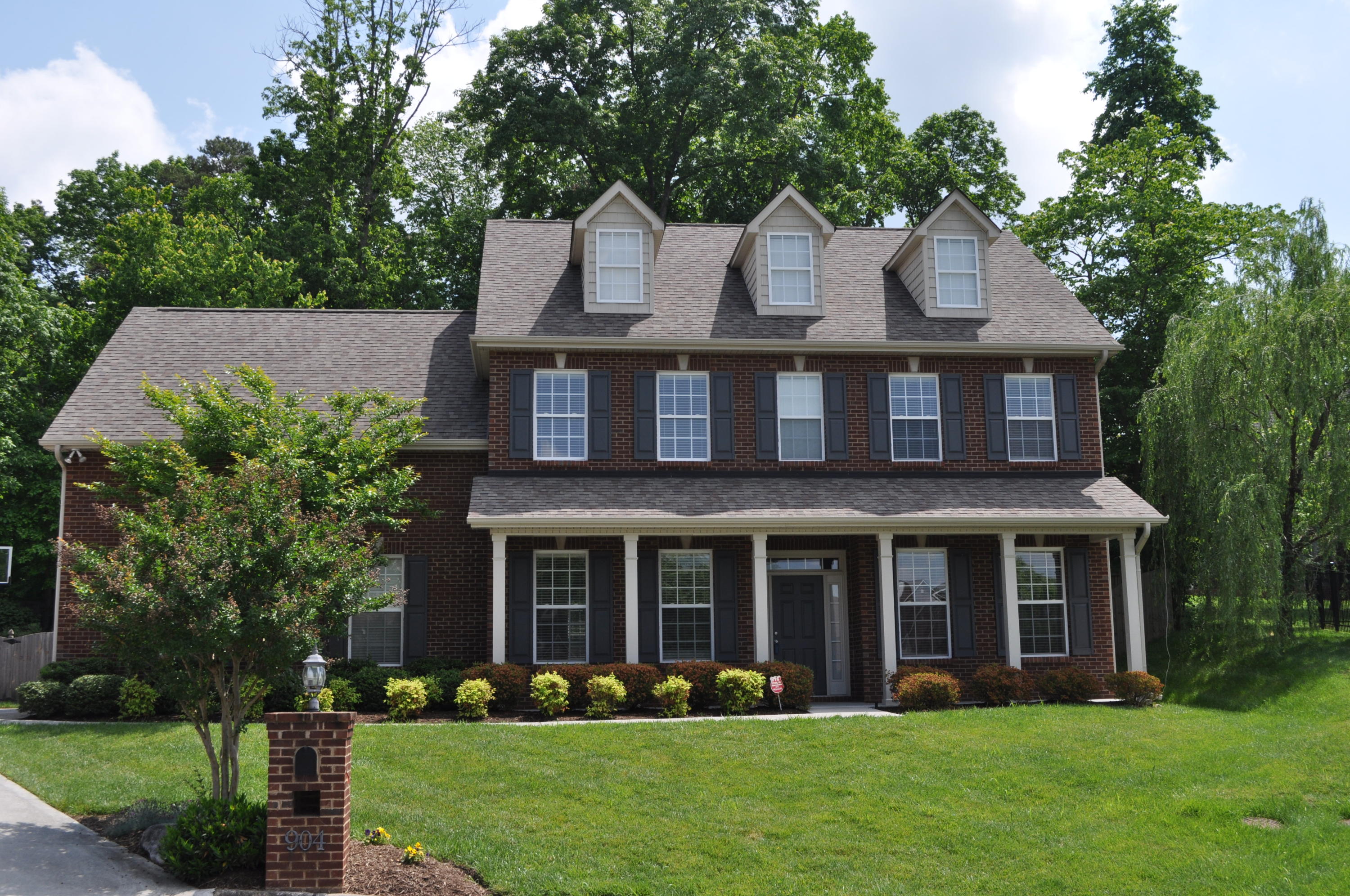 904 Crown Ridge Ln, Powell, TN 37849 - Photo 1 of 25 1 Front