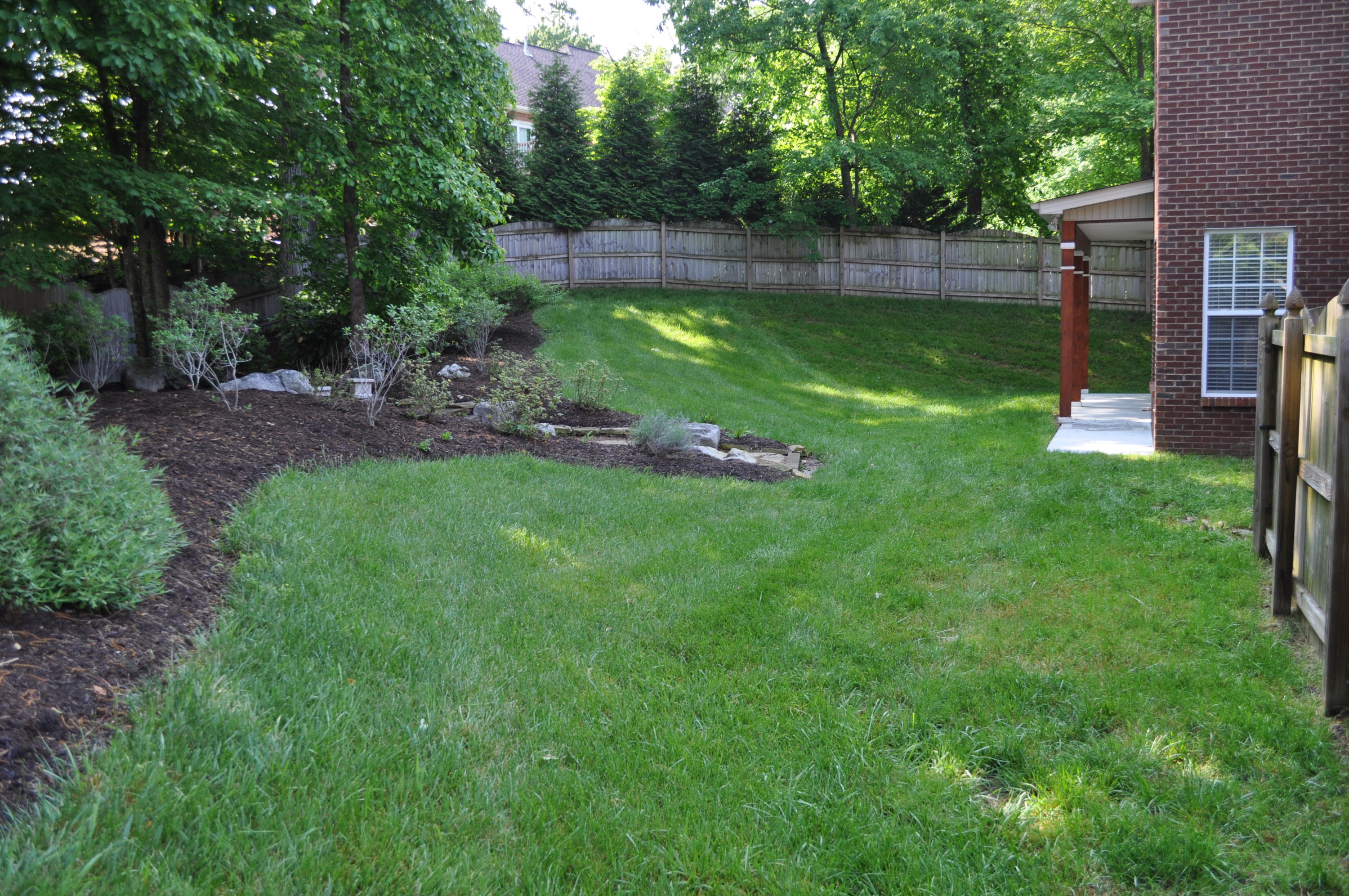 904 Crown Ridge Ln, Powell, TN 37849 - Photo 24 of 25 24 Fenced Back Yard