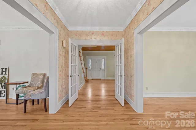 $400,000 | 1223 Creek Side Drive, Conover, NC 28613