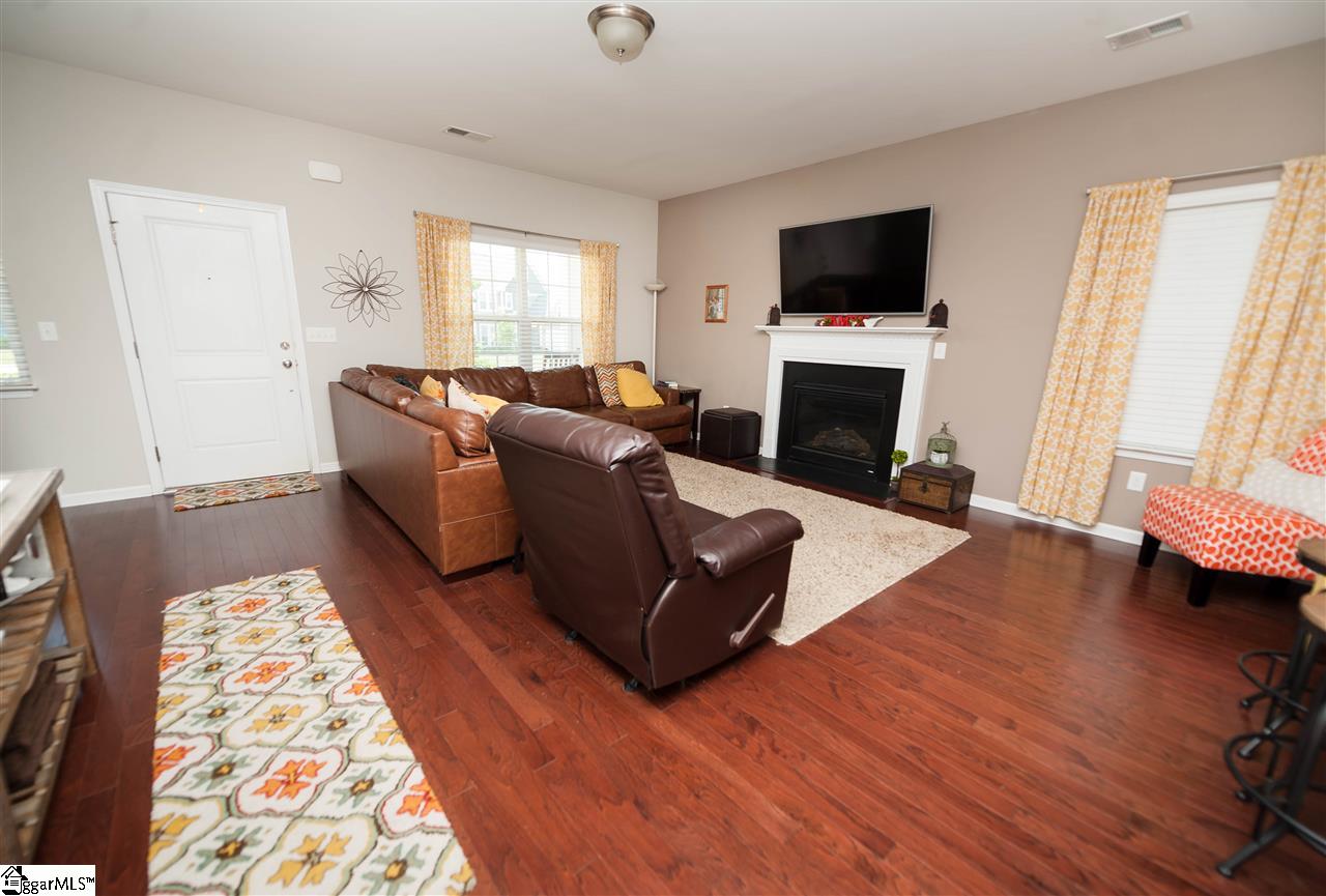 714 North Windowpane Way Duncan, SC 29334 - Photo 7 of 36 Gallery Image 7
