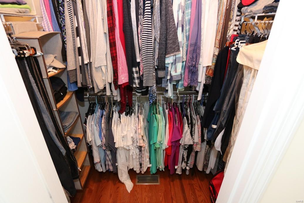 10170 Tanbridge Road St. Louis, MO 63128 - Photo 23 of 51 Gallery Image 23