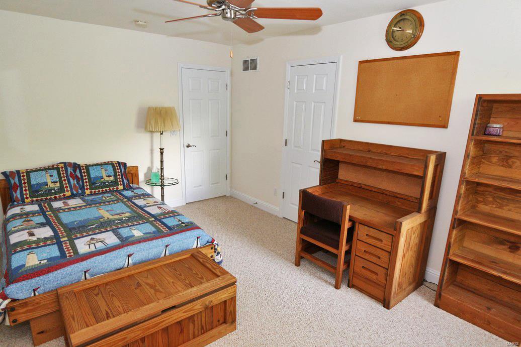 10170 Tanbridge Road St. Louis, MO 63128 - Photo 31 of 51 Gallery Image 31