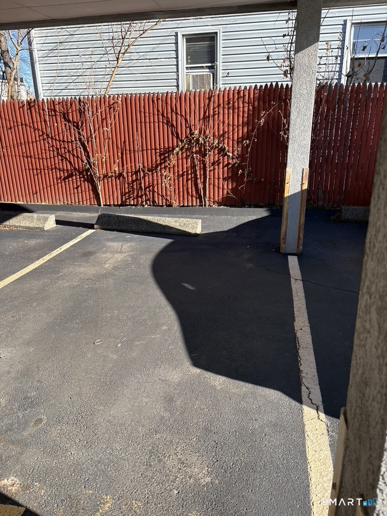 12 Tuttle Street, Unit 1C Stamford, CT 06902 - Photo 13 of 14