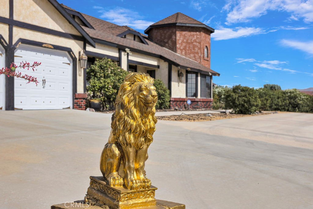 13889 Olathe Road Apple Valley, CA 92307 - Photo 13 of 21 Gallery Image 13